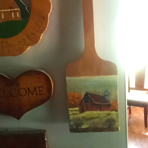 Cute Vintage Hand painted bread paddle - Picture 3 of 6